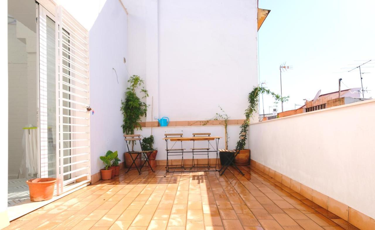 Casa Entera E Independiente Con Parking En Pleno Centro De